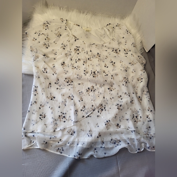 Tamara H-White Floral Blue Women's Blouse, Size 2X - Picture 6 of 7